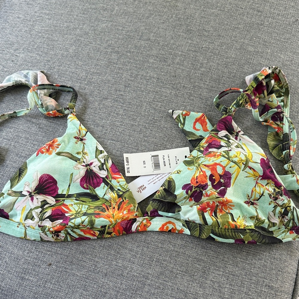 Pilyq Multicolor Floral Bikini Top
